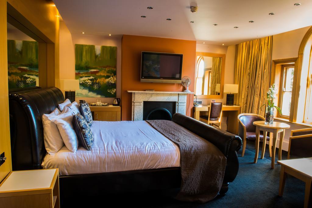 Regent Hotel Doncaster Room photo